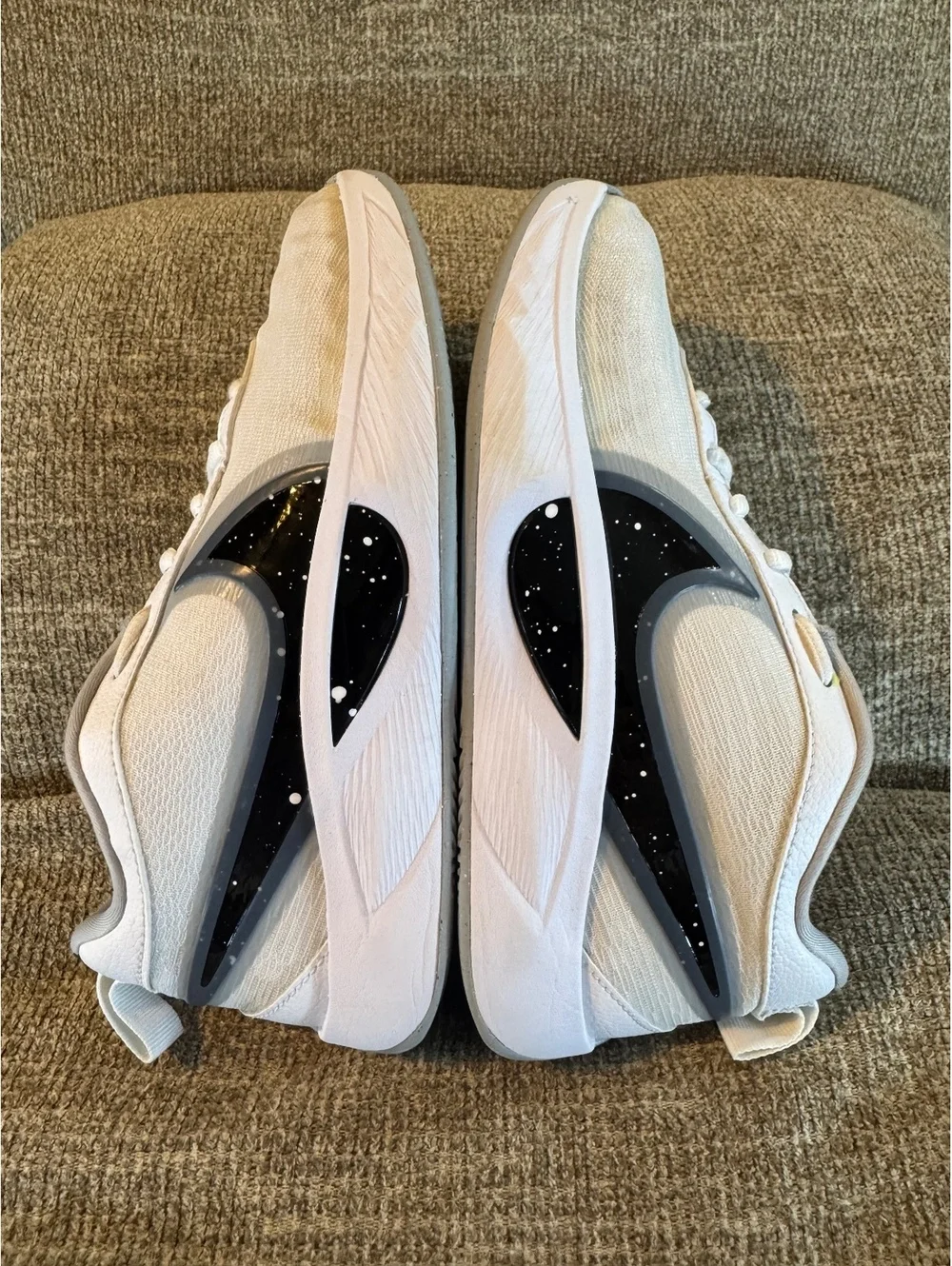 Nike Giannis Freak 6 GS Basketball Shoes White Black FQ7378-101 Size 3Y